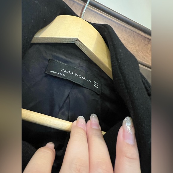Zara Women Black Coat - Picture 4 of 4